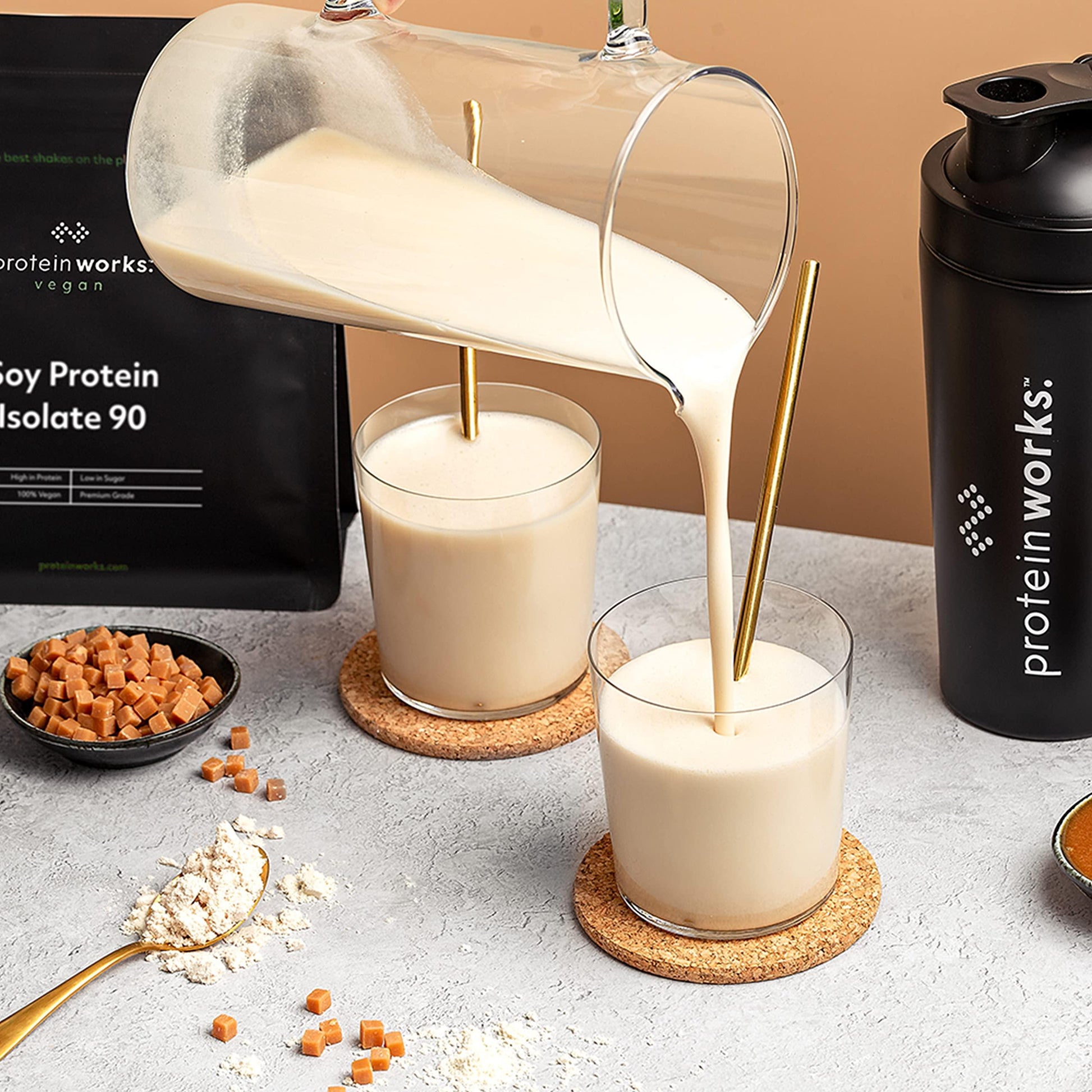 Protein Works Soja Protein 90 Изолат| 100% Веган, от устойчиво земеделие | Нискомаслено, без добавена захар | Без глутен | 2 кг, 1кг, 500гр - urmax