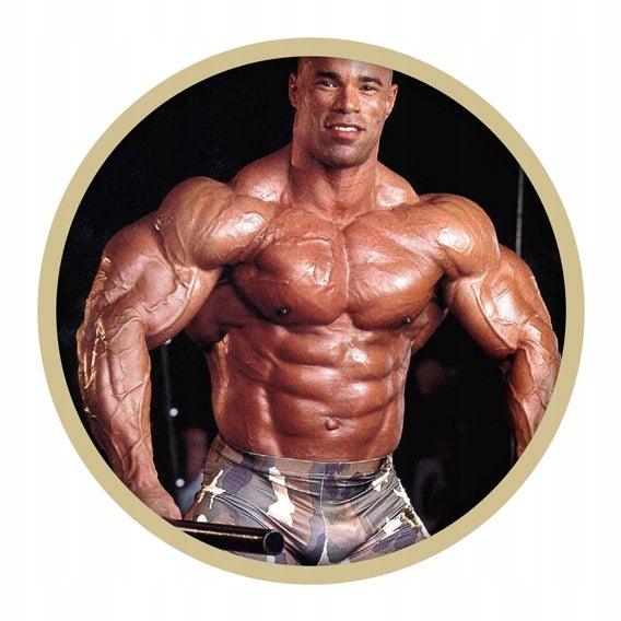 💪 KEVIN LEVRONE ANABOLISCHE MASSE 3 KG – EIN KRAFTVOLLER GAINER FÜR DEN MUSKELAUFBAU! 🚀 📦 3 kg | 30 Portionen | Geschmack: Schokolade 🍫